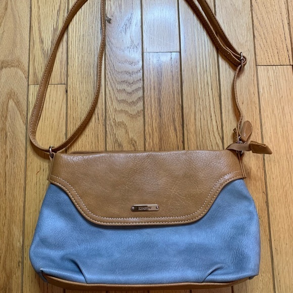 Handbags - Kiltov med size handbag